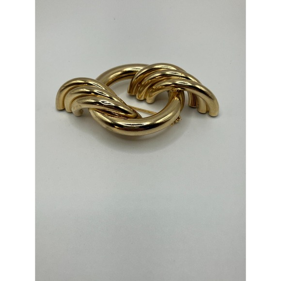 Swirl Wave Design Gold-Tone Riveted Brooch 80s Vintage! - Picture 6 of 11